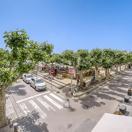 In By The Апартаменты *