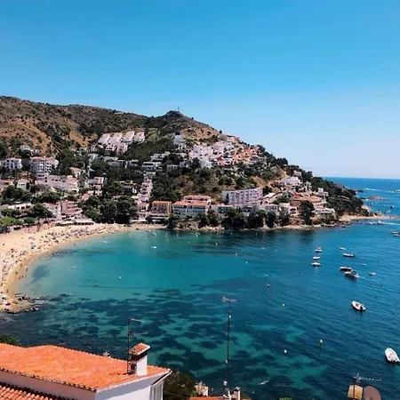 In By The Апартаменты *