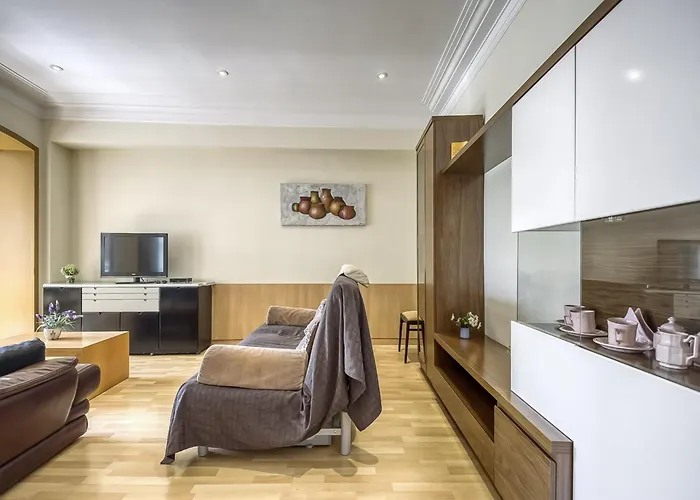 Апартаменты In By The