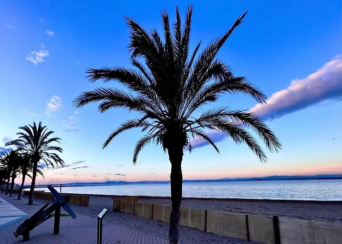 In By The * Росас