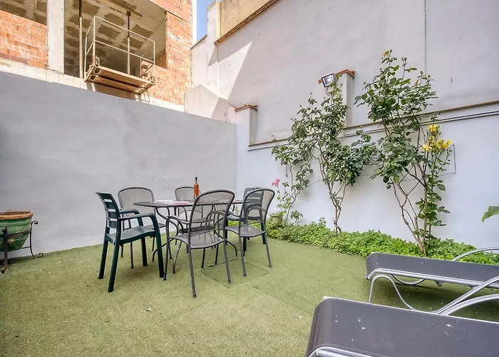 In By The Апартаменты *